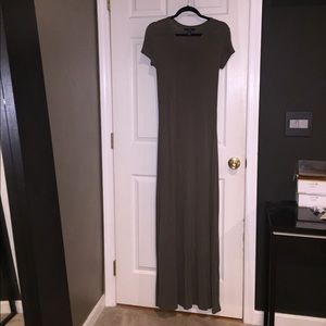 Forever 21 Dresses - Forever 21 T-shirt Maxi Dress Forever 21 Dresses - Forever 21 T-shirt Maxi Dress
